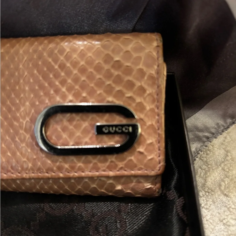 Gucci python key case. - Picture 4 of 8